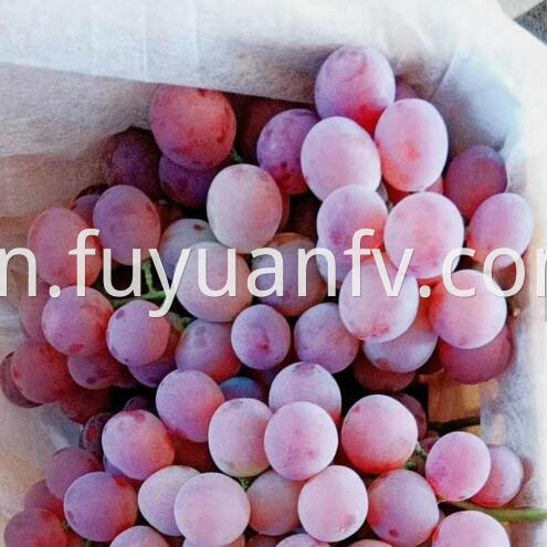 sweet grapes 
